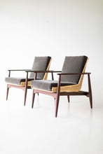 Load image into Gallery viewer, Lawrence-Peabody-Wicker-Lounge-Chairs-07
