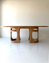 Load image into Gallery viewer, Modern Oak Dining Table Barricas Series
