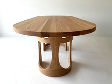 Load image into Gallery viewer, Modern Oak Dining Table Barricas Series
