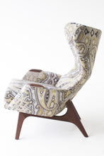 Load image into Gallery viewer, butterfly-wing-chair-1407-01
