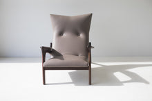 Load image into Gallery viewer, Leather-Armchair-1521-04
