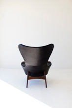 Load image into Gallery viewer, leather-wing-chair-03
