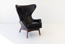 Load image into Gallery viewer, leather-wing-chair-08
