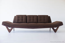 Load image into Gallery viewer, modern-sofa-1403-brown-linen-04
